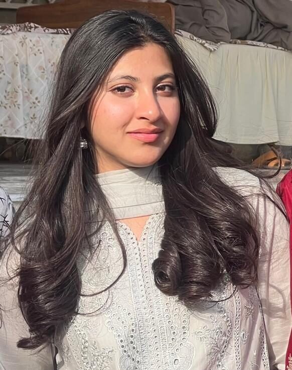 Best Femle home teacher for Montessori Grade 1-10 Fsc in H13 G13 Islamabad-Hania Aftab